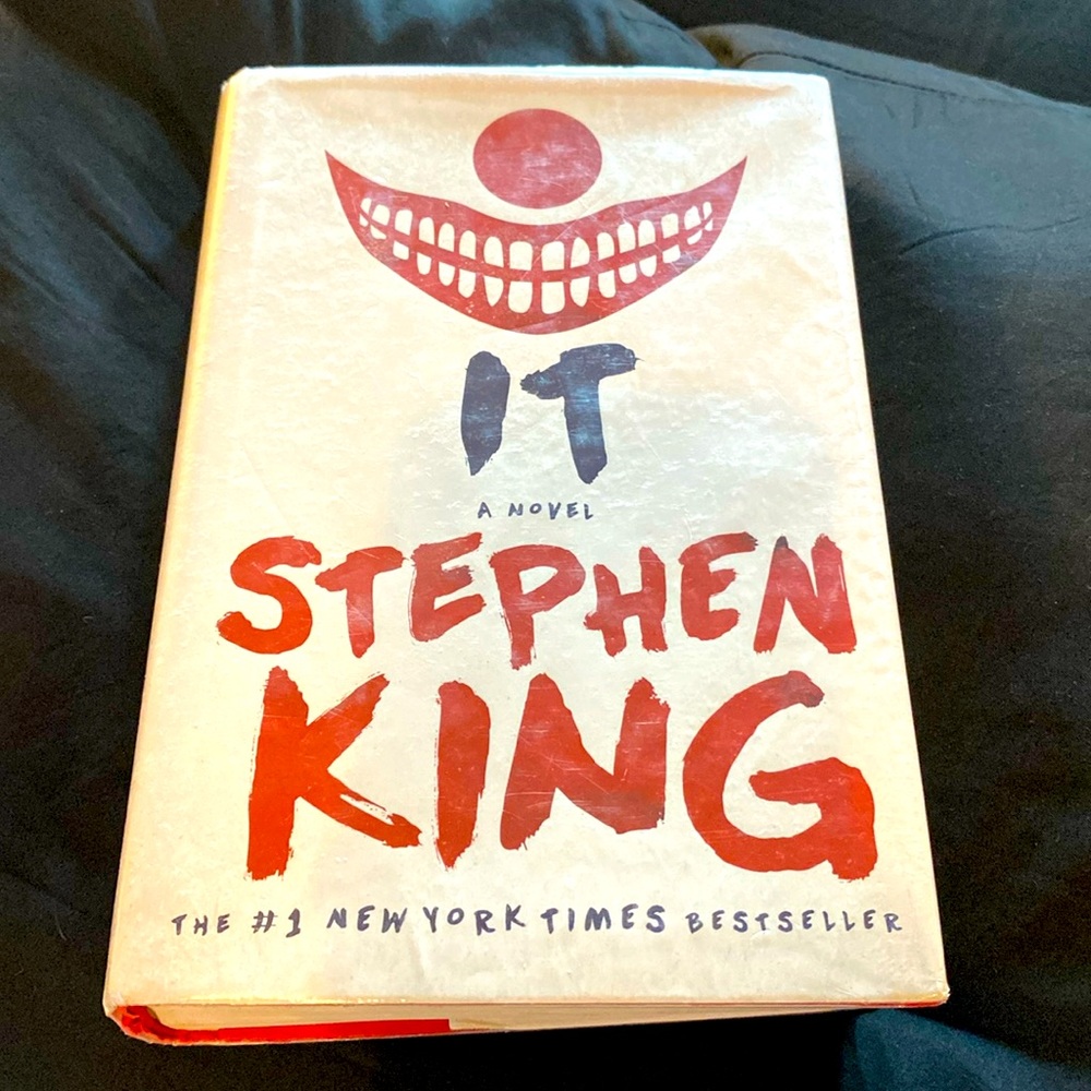 “IT” book